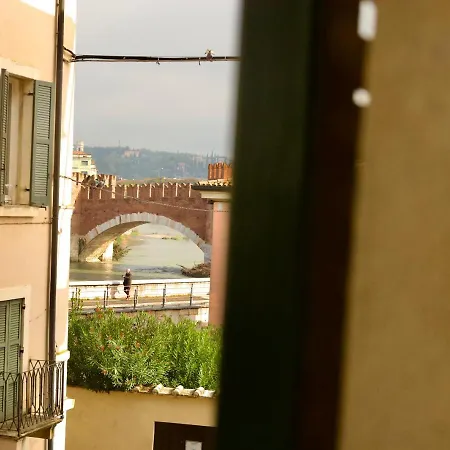 Casa Sull'adige Διαμέρισμα *