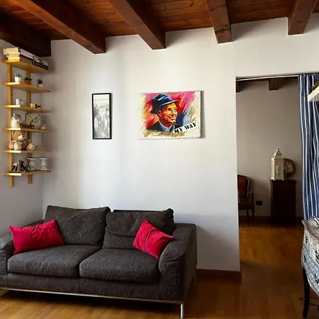 アパート Casa Sull'adige ヴェローナ